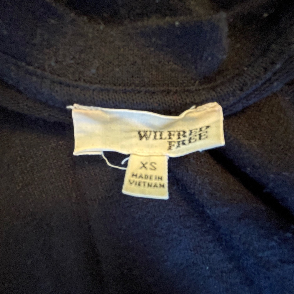Wilfred Free Black Top Reposa - Picture 3 of 3